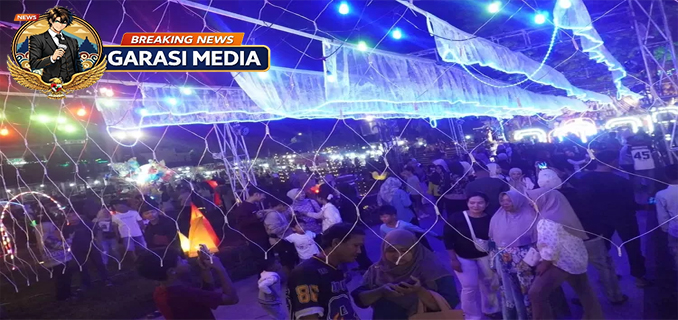 Festival Lampu, Wujud Kesederhanaan Warga Rayakan Tahun Baru